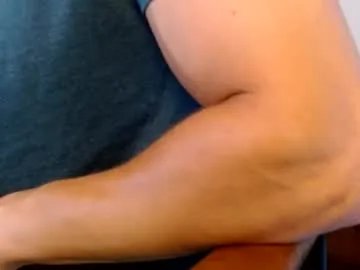 Freechat bifitboy on Chaturbate