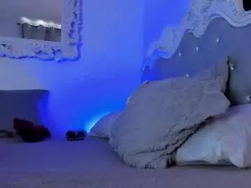 Try girls webcam shows. Sweet cute Free Performers.