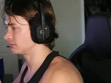 Freechat brentonverde on Chaturbate