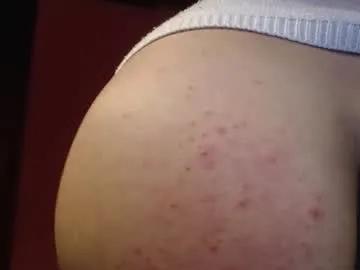 Bunnyemilyr0s33 from Chaturbate