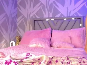 Freechat carla_santini on Chaturbate