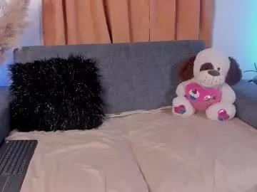 Try girls webcam shows. Sweet cute Free Performers.