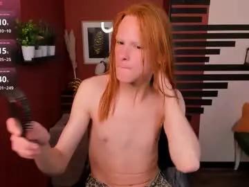 Chloevalentinee from Chaturbate