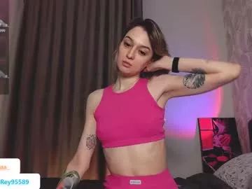 crystal_reyy from Chaturbate is Freechat