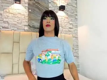 Freechat dafne_brownn_ on Chaturbate