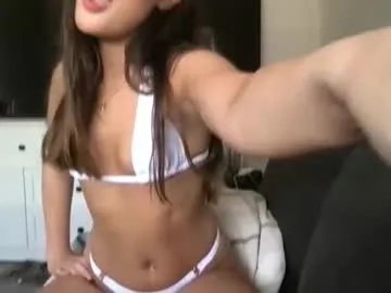 Freechat daisyfayer on Chaturbate