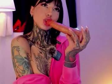 Try girls webcam shows. Sweet cute Free Performers.