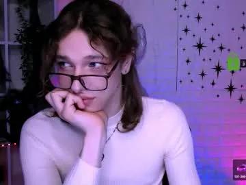 Dann_foxy from Chaturbate