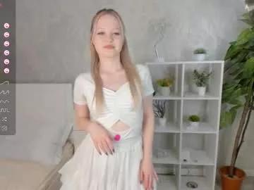 Try girls webcam shows. Sweet cute Free Performers.