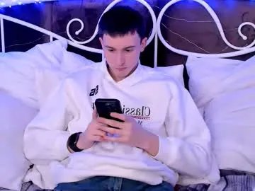 Freechat david__diamond on Chaturbate