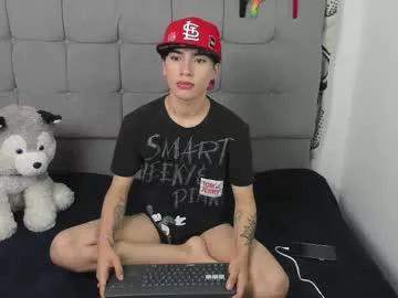 divine_thiago_ from Chaturbate