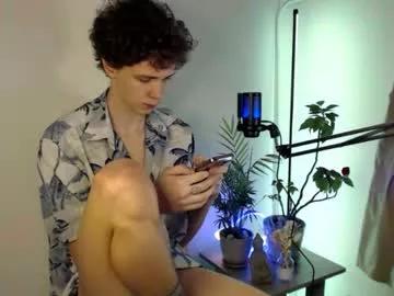 doedeeer on Chaturbate 