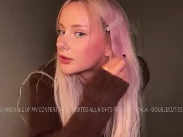 Freechat doublecuties on Chaturbate