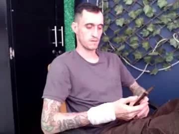 Ed_big_cock from Chaturbate