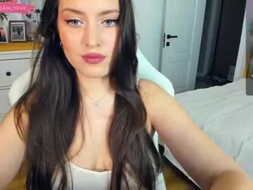 elenalooove from Chaturbate is Freechat