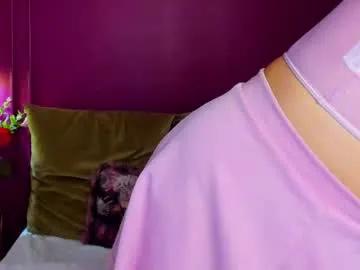 Ellamaison from Chaturbate