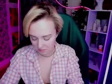 Try girls webcam shows. Sweet cute Free Performers.