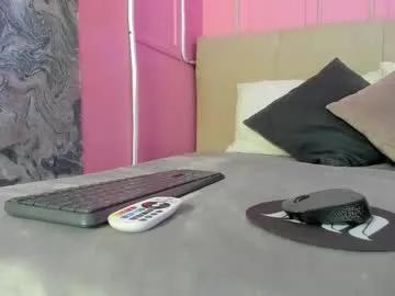 emelyy_carter from Chaturbate
