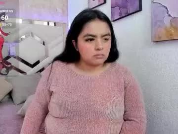 Emiiily_brownn from Chaturbate