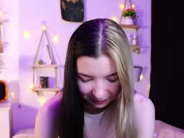 Emmie_everly from Chaturbate