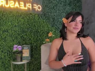 Emmiily_z from Chaturbate