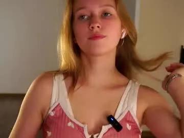 emmyleri from Chaturbate is Freechat