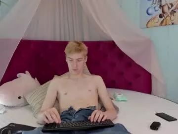 enestezy from Chaturbate is Freechat
