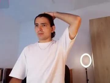 enzo_moretii from Chaturbate is Freechat