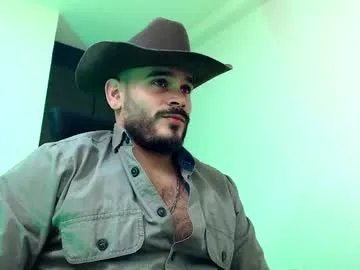 Freechat esteban_fer on Chaturbate