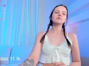 Fluffy_waffles from Chaturbate