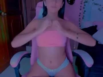 Group gabyye_capprins on Chaturbate