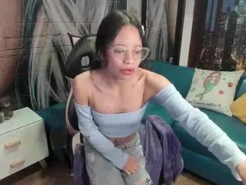 Try girls webcam shows. Sweet cute Free Performers.
