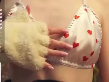 Try girls webcam shows. Sweet cute Free Performers.