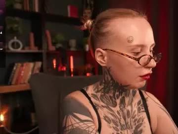 goddes_calzedonia from Chaturbate