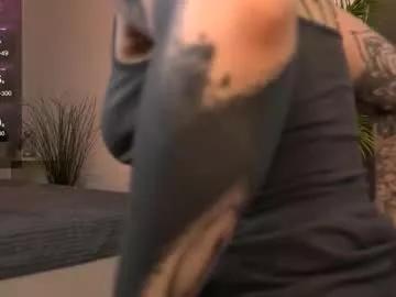 goddes_calzedonia from Chaturbate