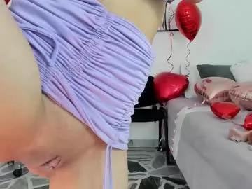 Try girls webcam shows. Sweet cute Free Performers.