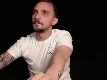 guesswhatbitch from Chaturbate is Freechat