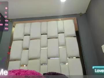 Try girls webcam shows. Sweet cute Free Performers.