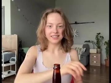 Try girls webcam shows. Sweet cute Free Performers.