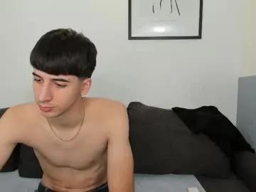 Hotflirtyfella from Chaturbate