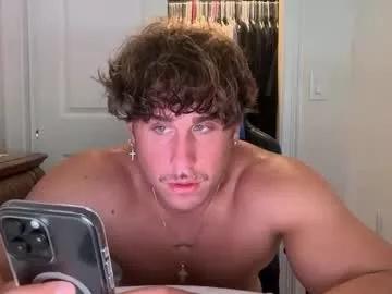 Hungkingg22 from Chaturbate