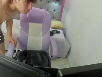Try girls webcam shows. Sweet cute Free Performers.