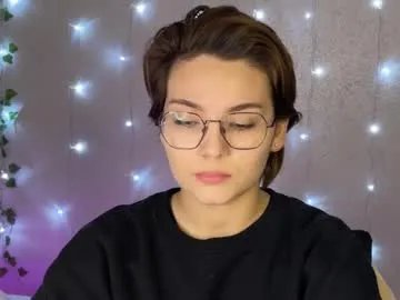 Freechat iceeheart on Chaturbate