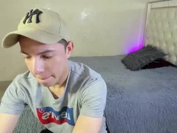 im_emilianolux from Chaturbate is Freechat