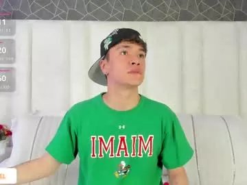 Group imxjoel on Chaturbate