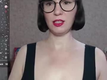 Irenlarasani from Chaturbate