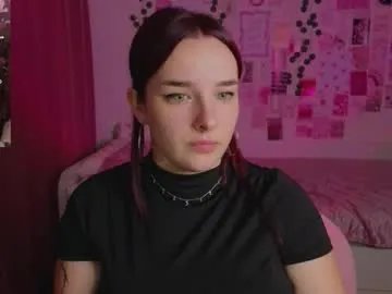 Freechat iwi_wi_wi on Chaturbate