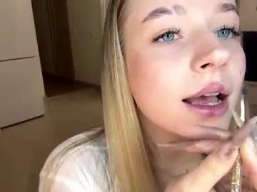 janniekeneipp from Chaturbate is Freechat