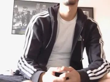 Freechat jeanpierbello7 on Chaturbate