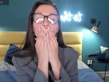 Try girls webcam shows. Sweet cute Free Performers.